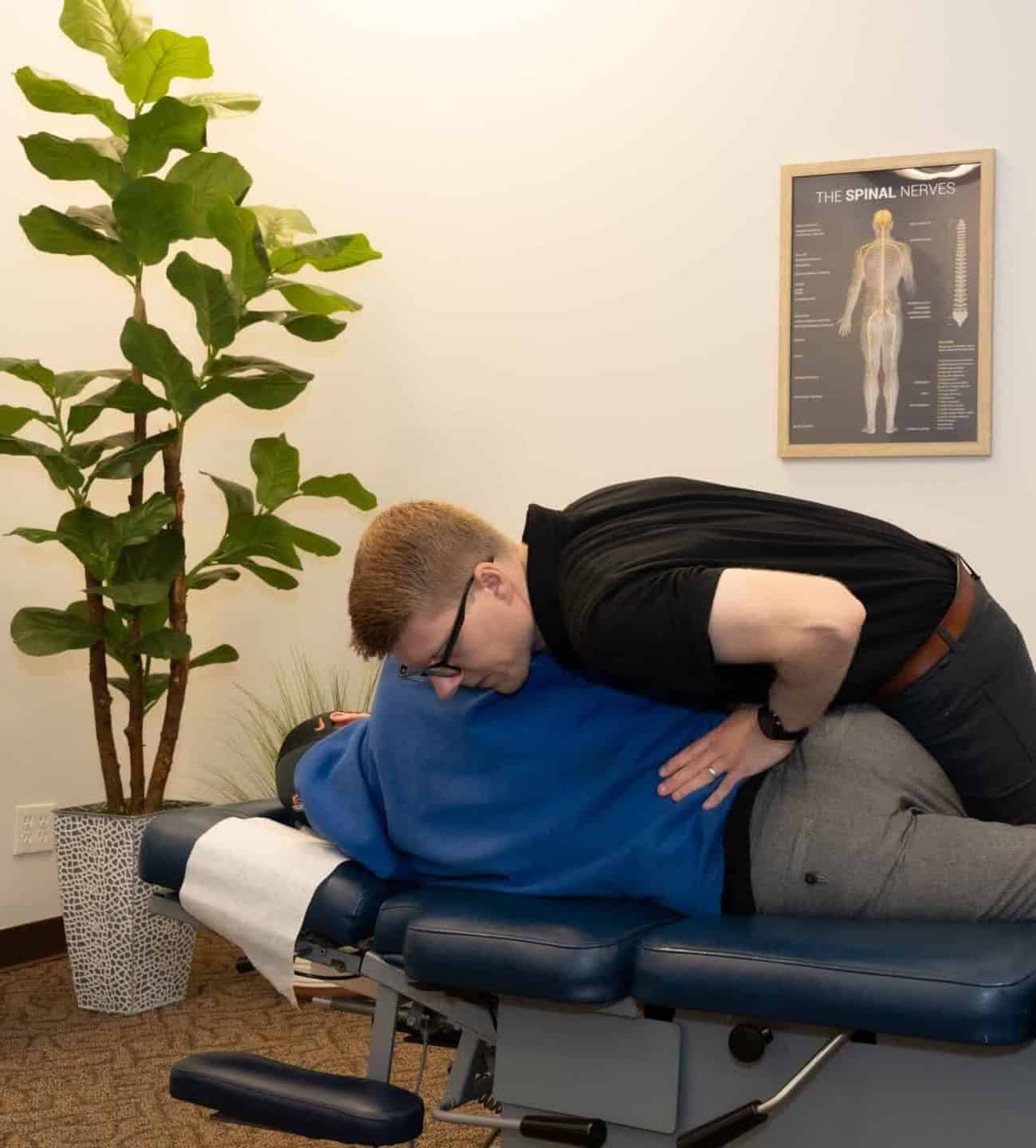 Chiropractic adjustment at Verdant Motion in South Tulsa